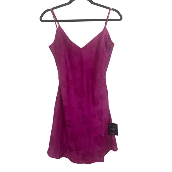 Chic Intricacy Magenta Satin Jacquard Slip Mini Dress small nwt summer party $70 - Picture 1 of 6